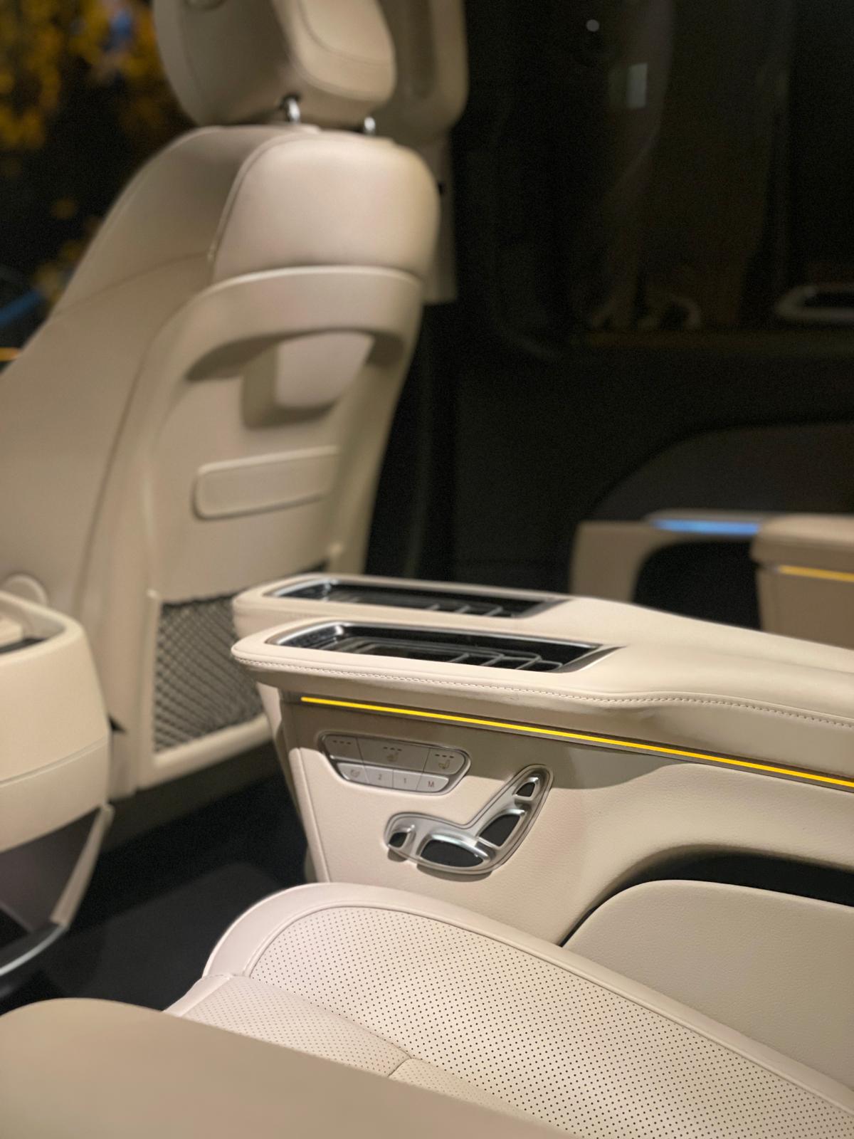 Pannon Transfer Executive - 12